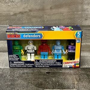 Make-It Blocks Mini Figurines Defenders 1 Box (5 Figurines each box) 6+ New!